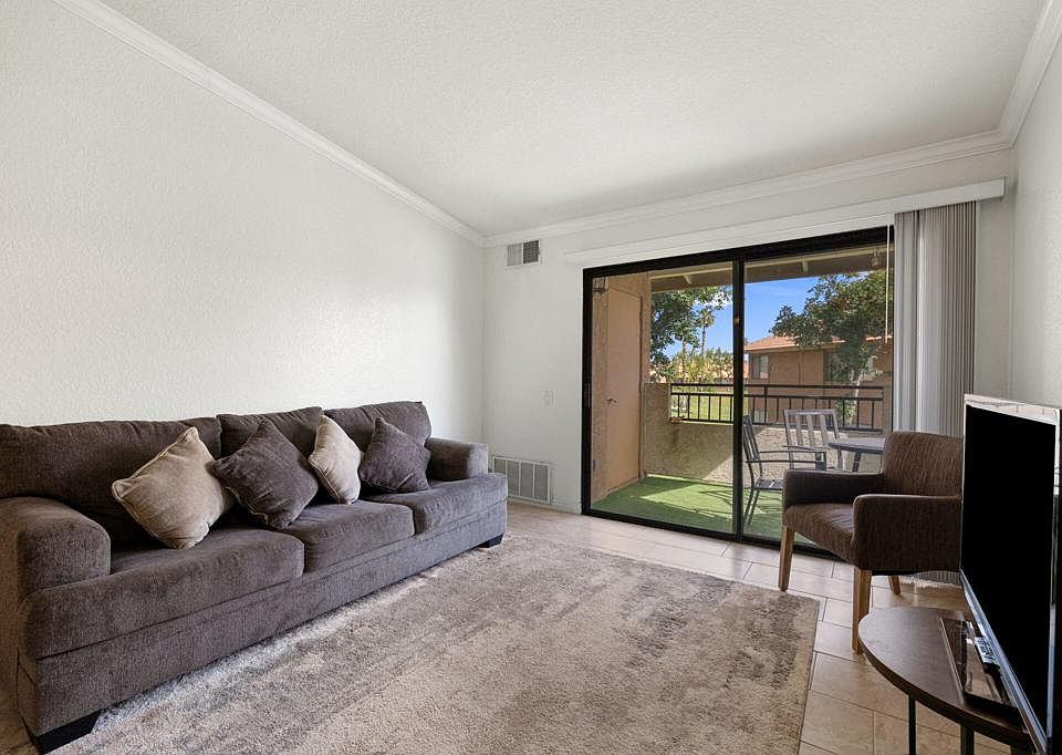 1st image of 78650 Avenue 42 APT 1804