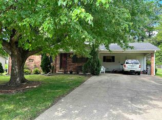 210 Tracy Ln, Paragould, AR 72450