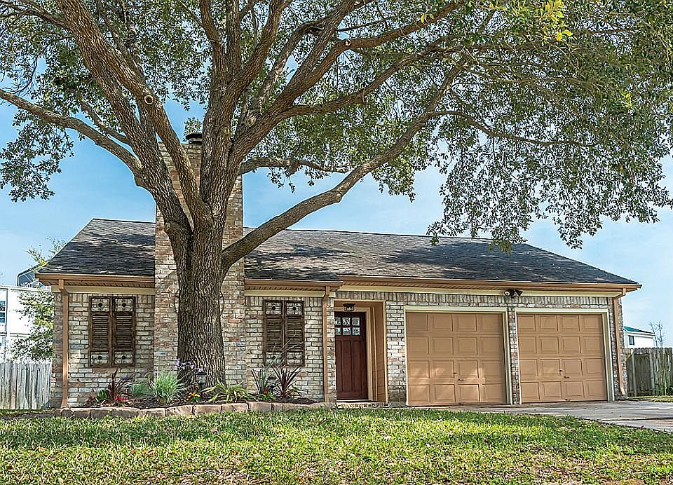1st image of 22102 Coriander Dr