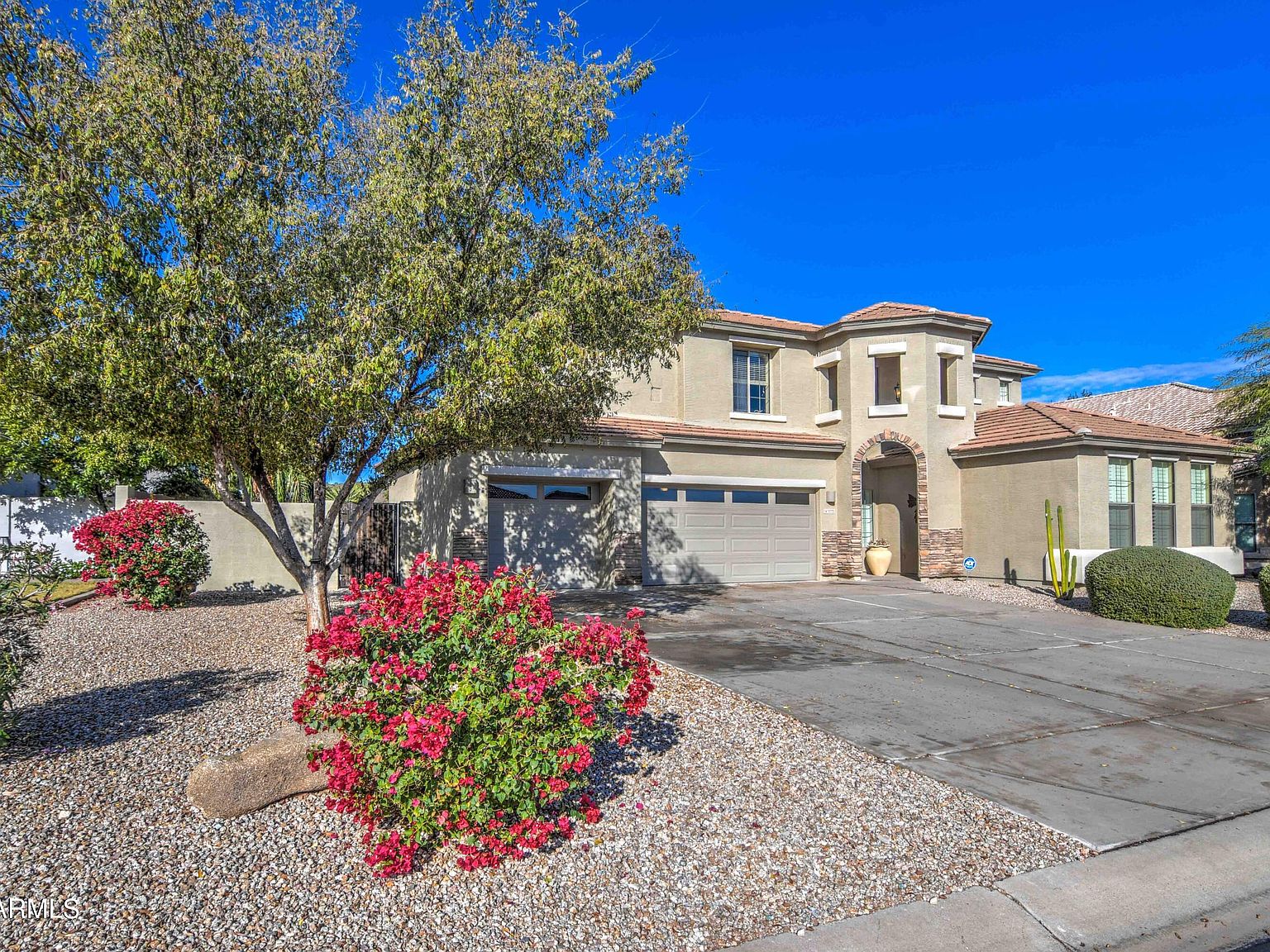 31170 N Trail Dust Dr