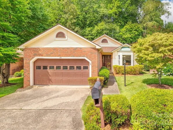 124 Exeter Ct, Hendersonville, NC 28791