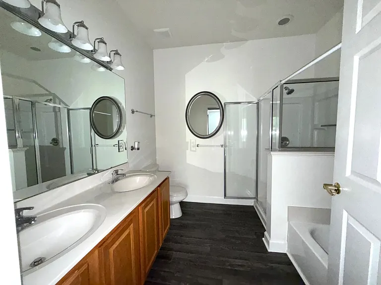 233 Eyam Hall Ln — Photo 10