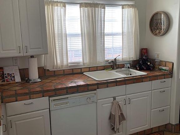 3rd image of 1238 1/4 N Cahuenga Blvd