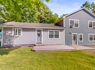 38 Back St, North Monmouth, ME 04265