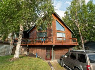 2901 Leawood Dr, Anchorage, AK 99502