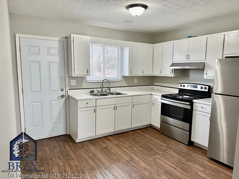 2800 Sullivan Gardens Pkwy #19 — Photo 5