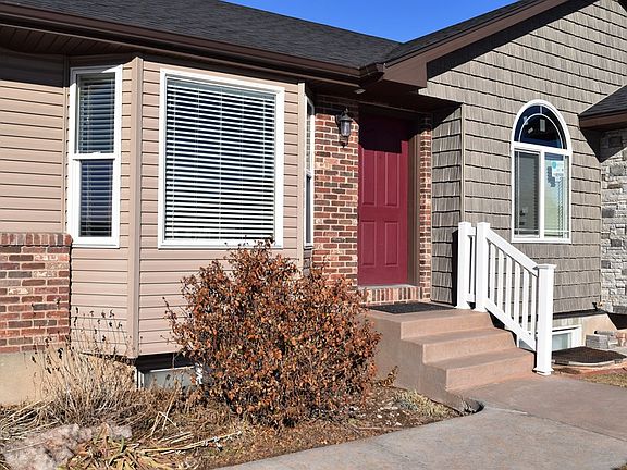 4th image of 3025 E Devonwood Dr