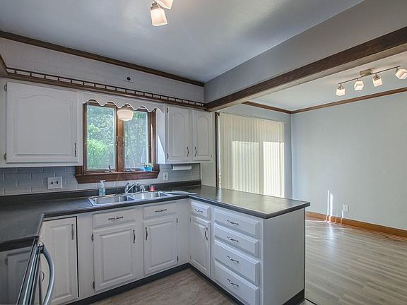 5th image of 649 Glendale Blvd