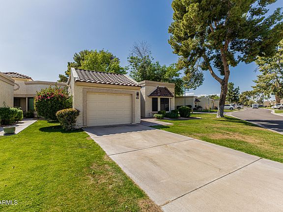 2nd image of 9707 W Kerry Lane