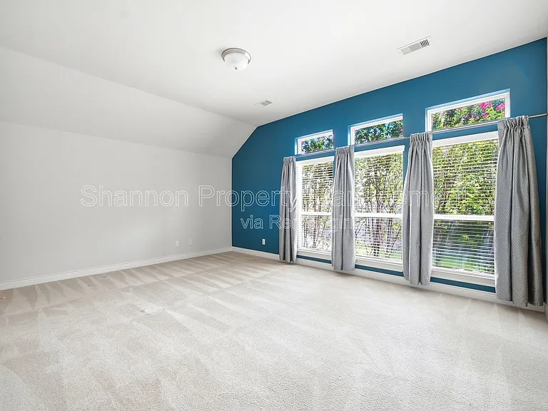 28319 Shining Creek Ln — Photo 11