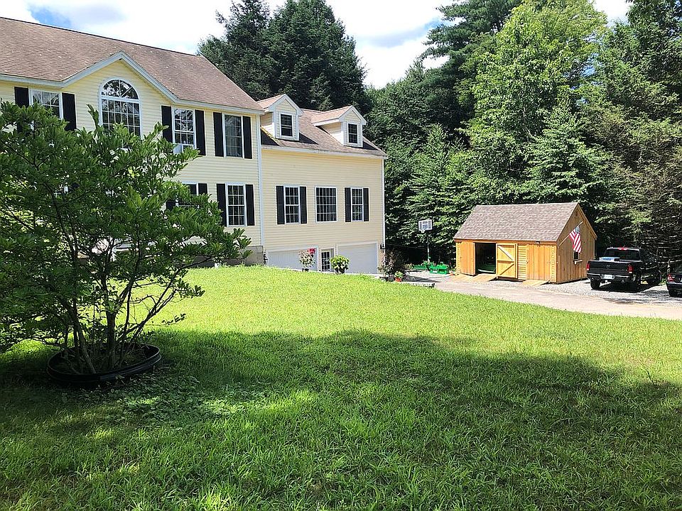 2nd image of 3 Raspberry Ln