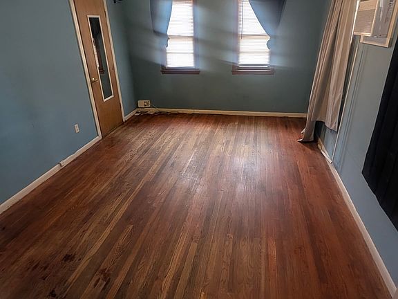 4th image of 2118 S Granada Dr APT 2