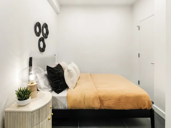 650 1st Avenue image 2 of 26