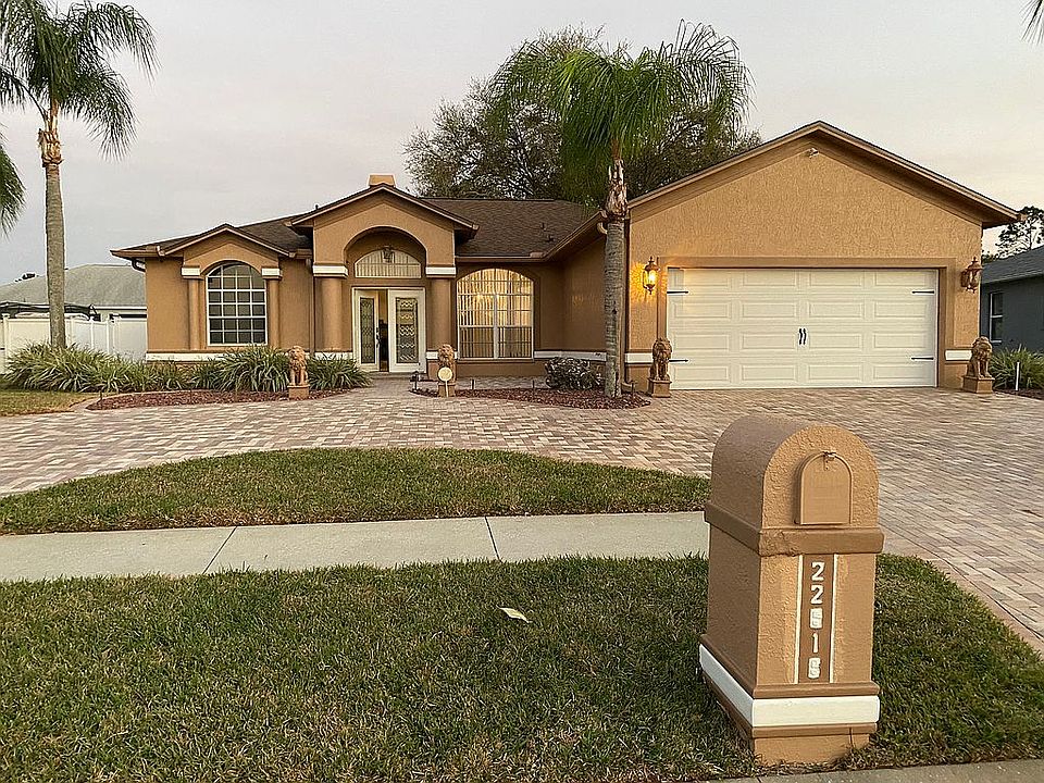 1st image of 22616 Willow Lakes Dr