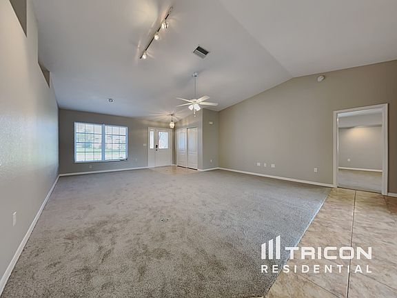 2nd image of 203 Broadmoor Ln