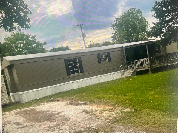 379 Merkel St, Sylacauga, AL 35150