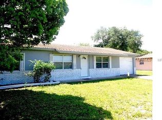 828 Derbyshire Rd, Daytona Beach, FL 32117