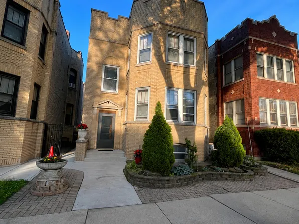 5725 N Artesian Ave, Chicago, IL 60659