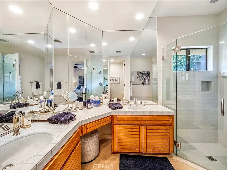 55840 Pebble Bch — Photo 34