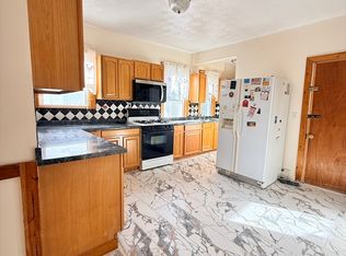 253 Norfolk St #3, Dorchester Center, MA 02124