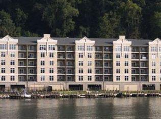 3001 River Towne Way APT 404, Knoxville, TN 37920