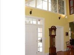 33 Hill Rd, Wilmington, DE 19806