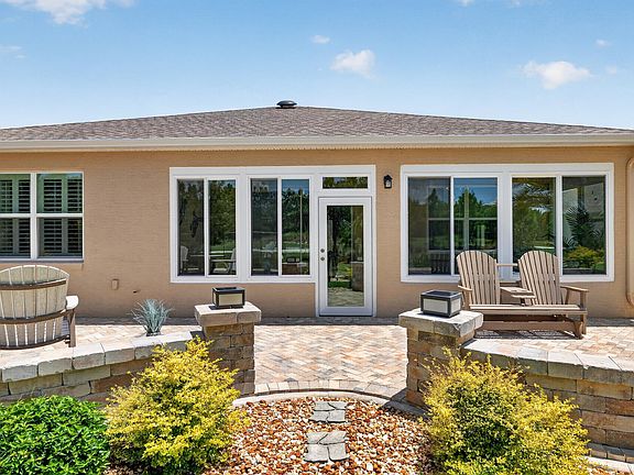 4th image of 8971 SW 75th Lp