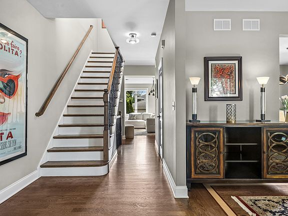 2nd image of 6341 N Le Mai Ave