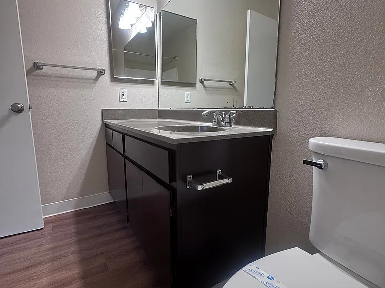 3240 Olive St — Photo 30