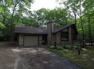 436 Michaywe Dr, Gaylord, MI 49735