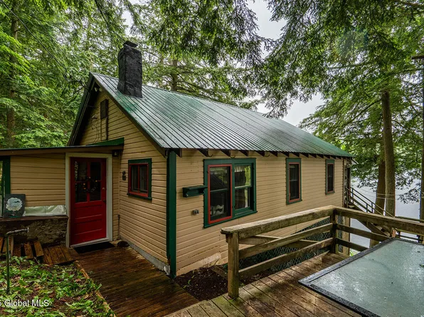 1423 White Lane, Argyle, NY 12809