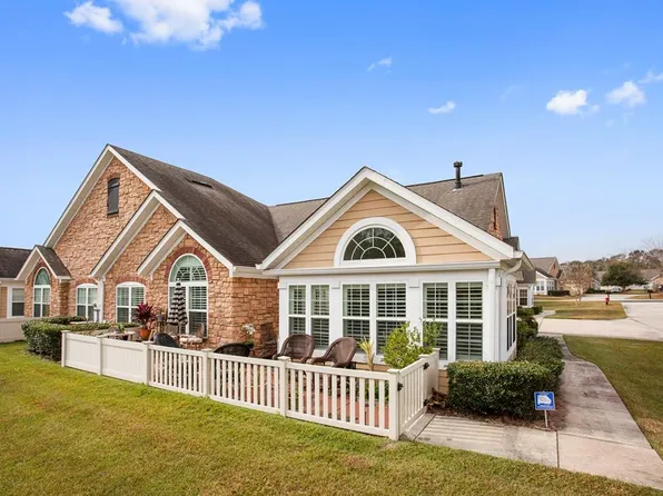 320 Hidden Creek Cir Unit 4, Dothan, AL 36301