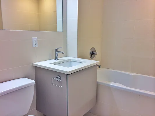 Rented by Crescent Heights | media 2