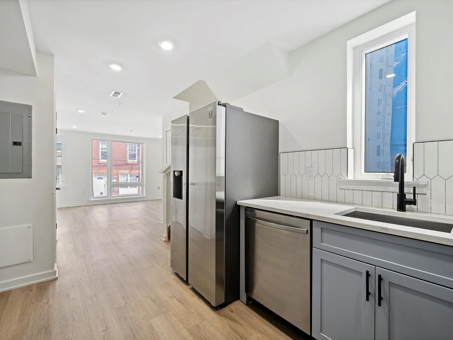 1820 N 18th St Unit C — Photo 1