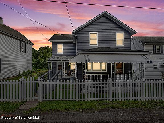 2nd image of 968 W Main St