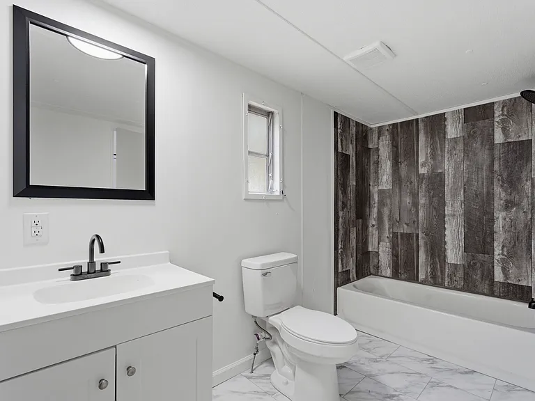 188 Bismarck Dr — Photo 16
