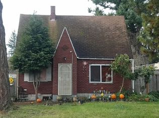 2060 2nd St, Springfield, OR 97477