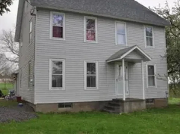 18 Johnson Rd, Hallstead, PA 18822