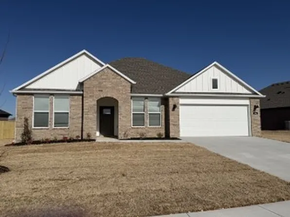 446 W Taverner Xing, Farmington, AR 72730