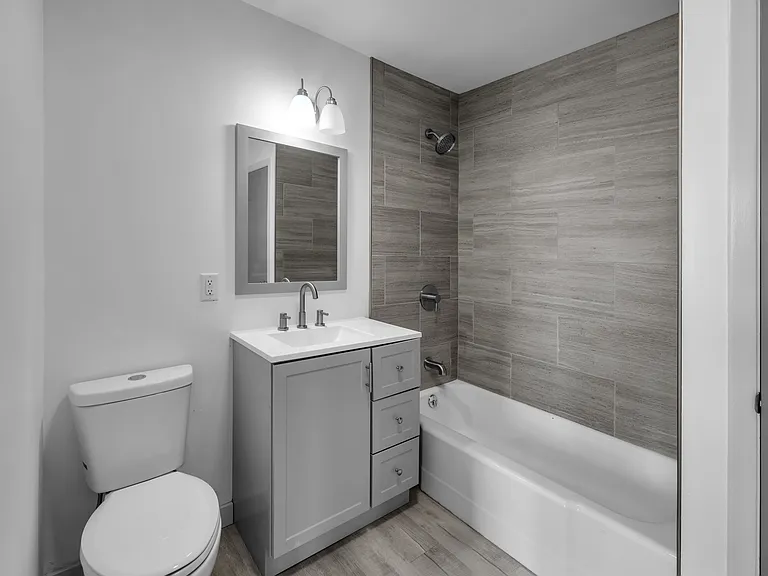 334 W Main St #1 — Photo 5