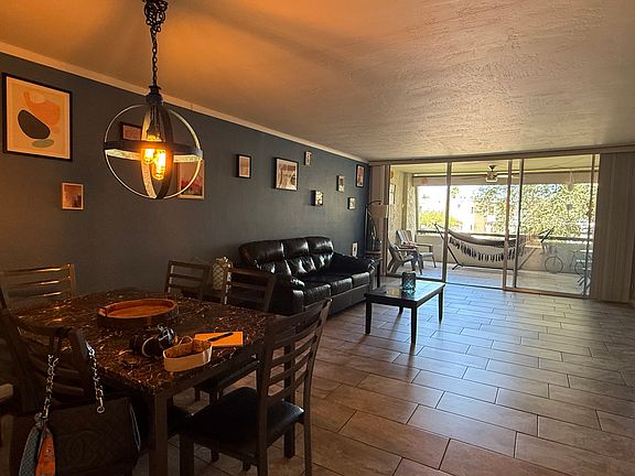 Dining / Living room