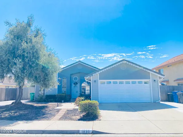 1830 Magellan Dr, Santa Maria, CA 93454