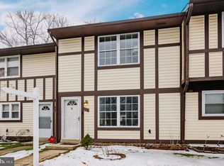 285 Maxo Ct, Glen Burnie, MD 21061