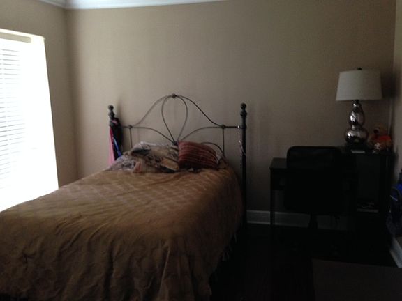 5th image of 3712 Pecan Dr
