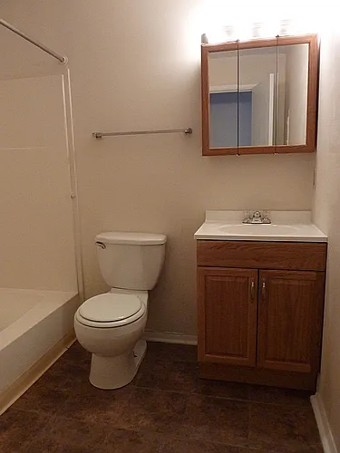 7 Muriel Ct #E — Photo 5