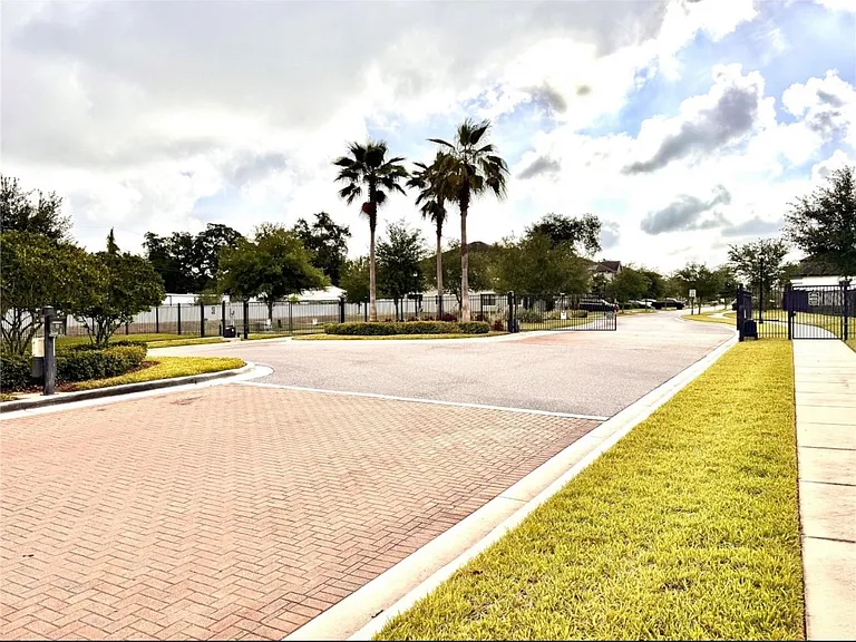 1005 Sonesta Ave — Photo 34