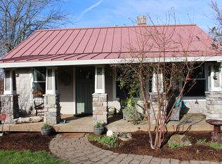 1056 S Hillhurst Rd, Ridgefield, WA 98642