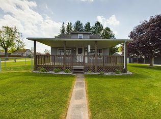 16 Smith St, New Lexington, OH 43764