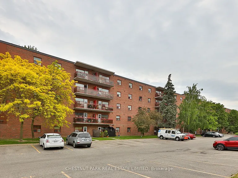 900 Glen St #409 — Photo 37