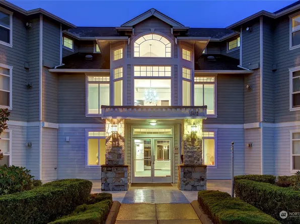19412 48th Avenue W #106, Lynnwood, WA 98036